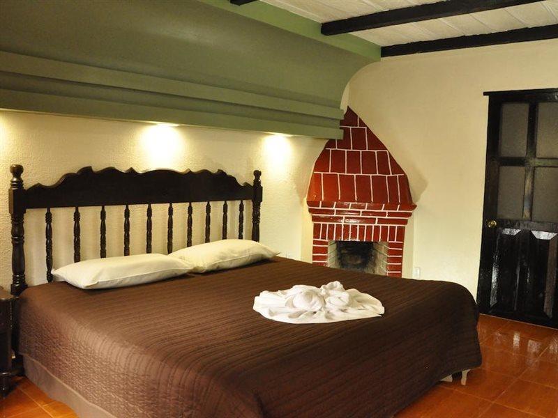 Hotel D'Monica San Cristobal de las Casas Bagian luar foto