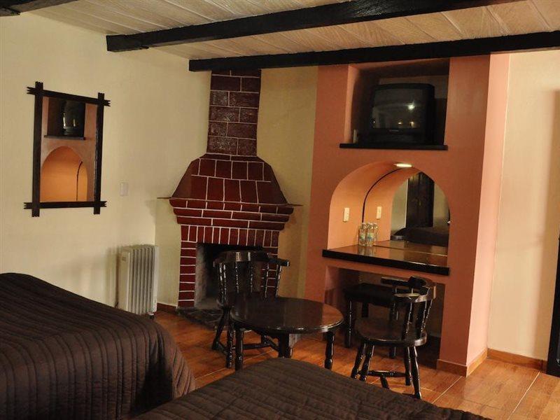 Hotel D'Monica San Cristobal de las Casas Bagian luar foto