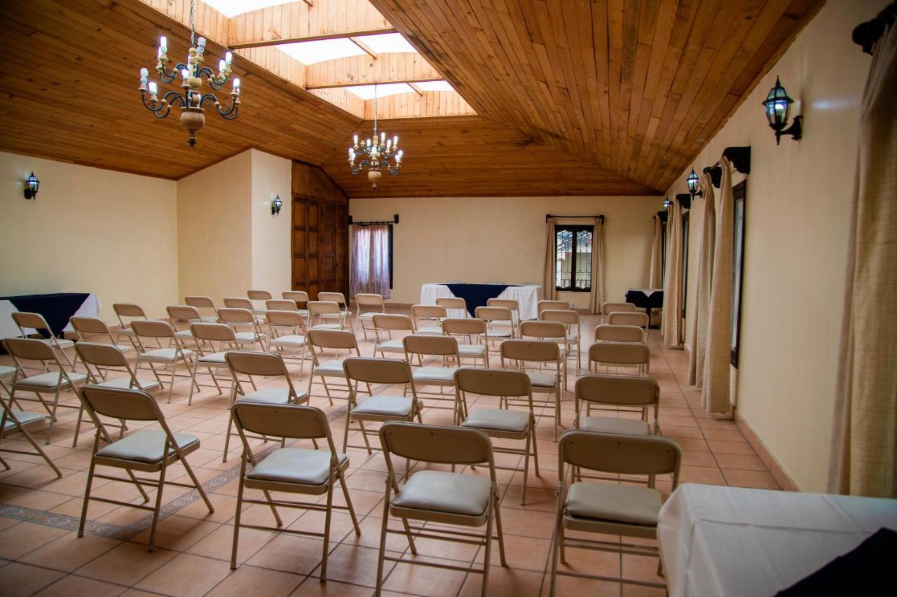 Hotel D'Monica San Cristobal de las Casas Bagian luar foto