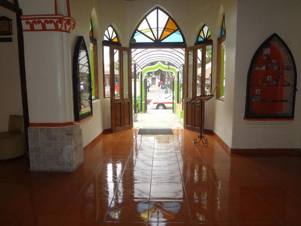 Hotel D'Monica San Cristobal de las Casas Bagian luar foto